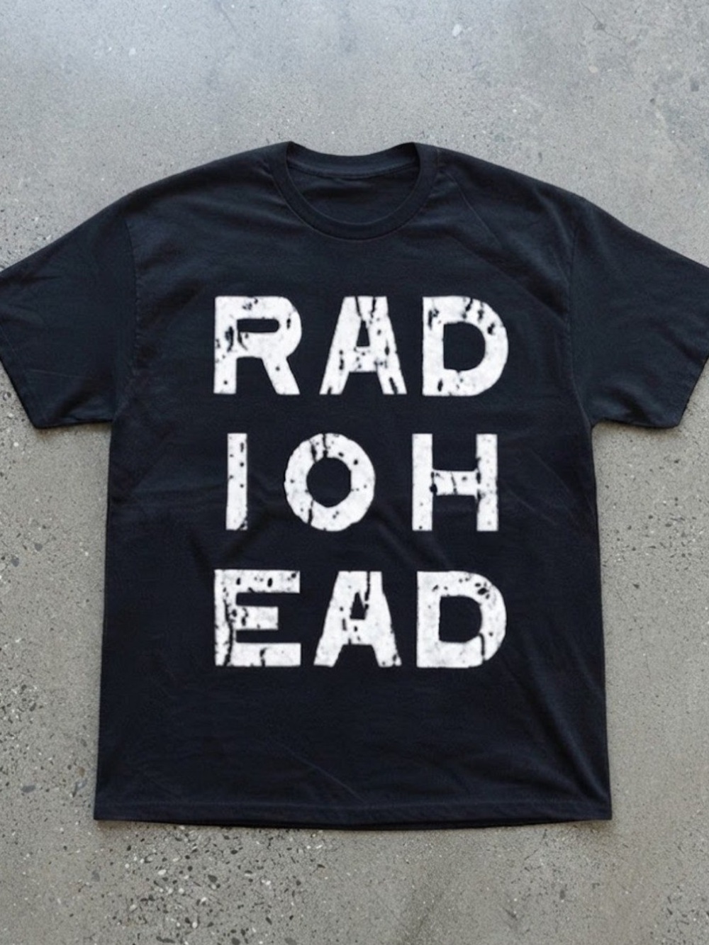 Radiohead Distressed White Letter Cotton Gildan T-shirt